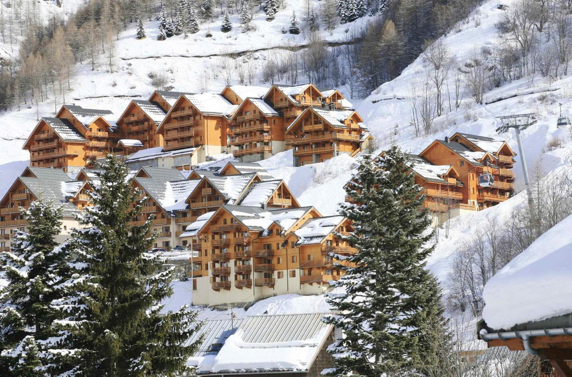 Residence Odalys Le Hameau Et Les Chalets De La Vallee D'Or Валуар Экстерьер фото