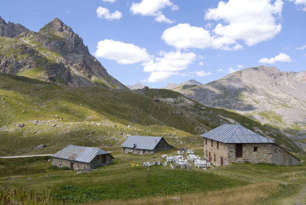 Residence Odalys Le Hameau Et Les Chalets De La Vallee D'Or Валуар Экстерьер фото