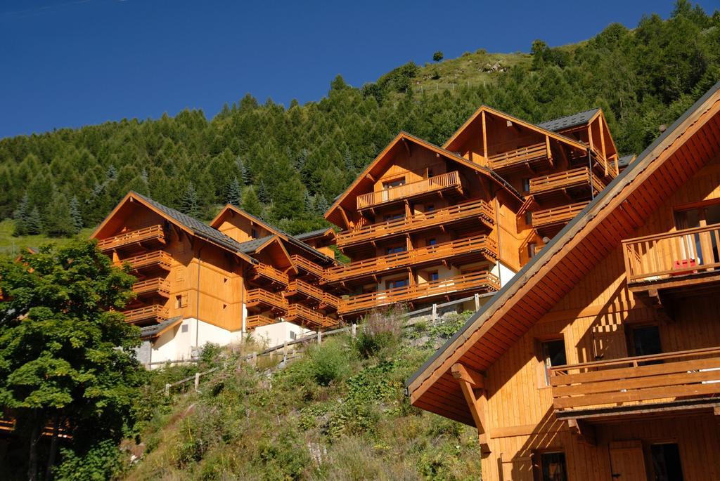 Residence Odalys Le Hameau Et Les Chalets De La Vallee D'Or Валуар Экстерьер фото