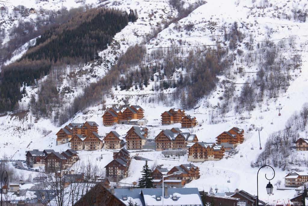 Residence Odalys Le Hameau Et Les Chalets De La Vallee D'Or Валуар Экстерьер фото